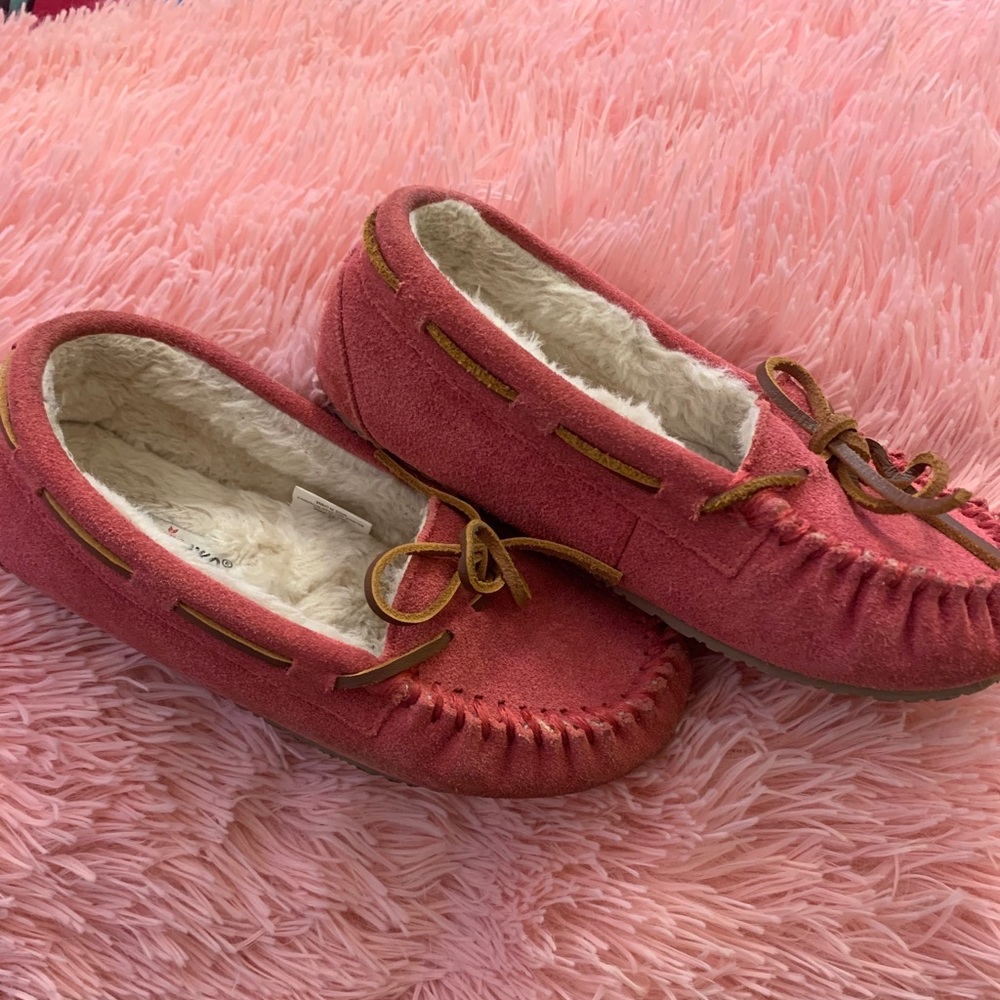 Kids Minnetonka Moccasins